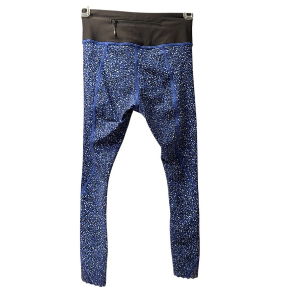 Lululemon RETIRED Tight Stuff Shadow Wrap Sapphire Blue/Black SZ 2 Running Gym - Picture 7 of 9